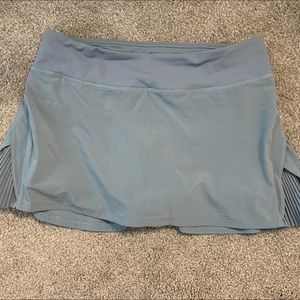 Lululemon Play Off The Pleats Mid Rise Skirt